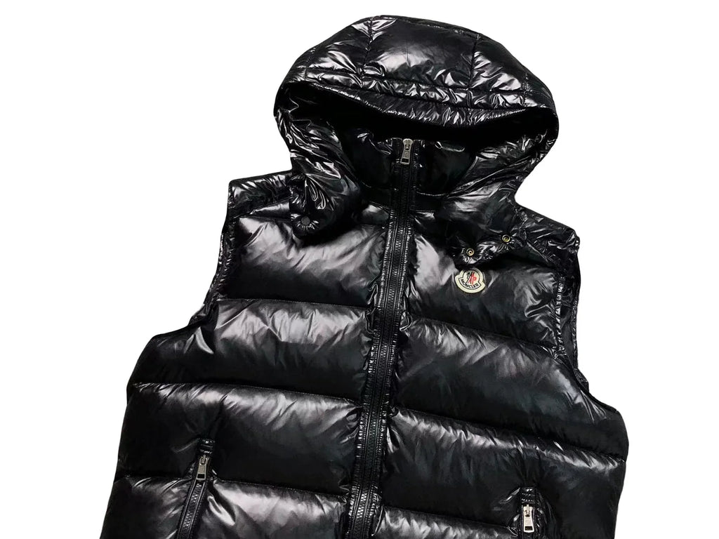 Moncler Bormes Gilet in Black