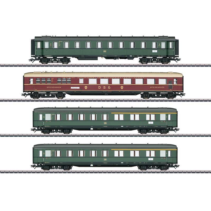 Express Train Passenger Car Set Z926094