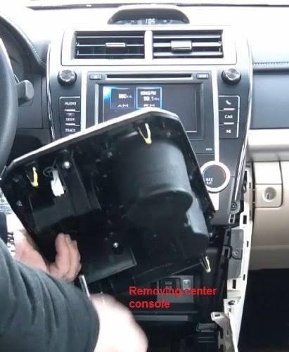 Integrated Backup Camera Kit for Factory Radio A624