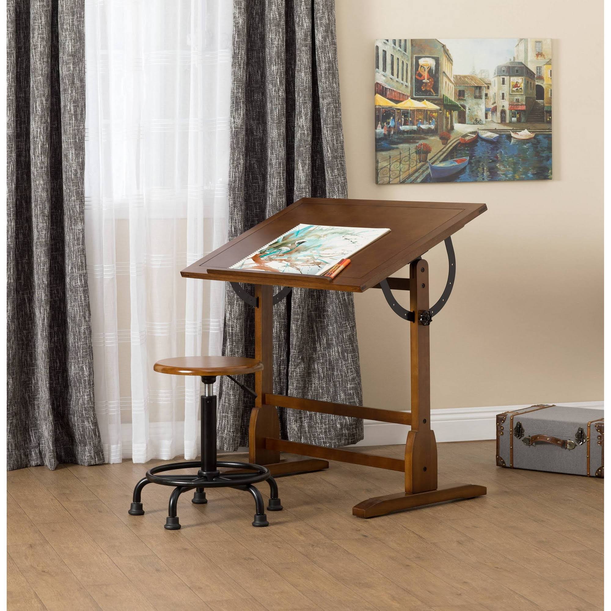 Rustic Oak Wood Table B570296