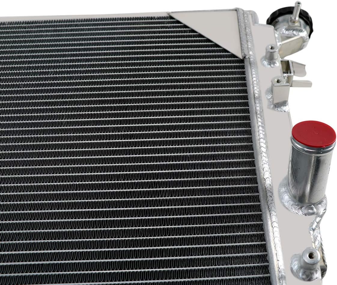 3 Row Aluminum Radiator for Jeep Wrangler JK O8260