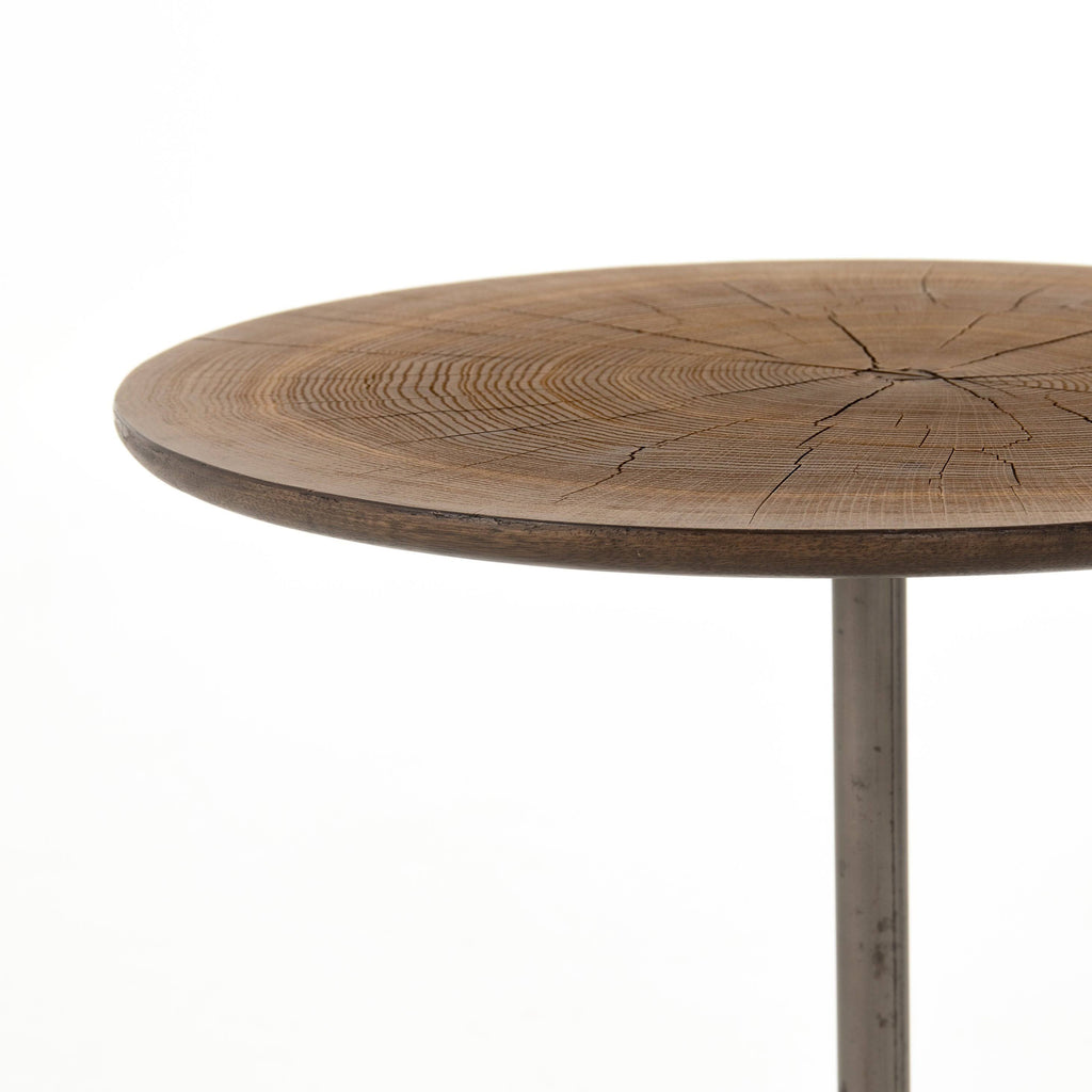 Caramel Oak Veneer End Table L457511