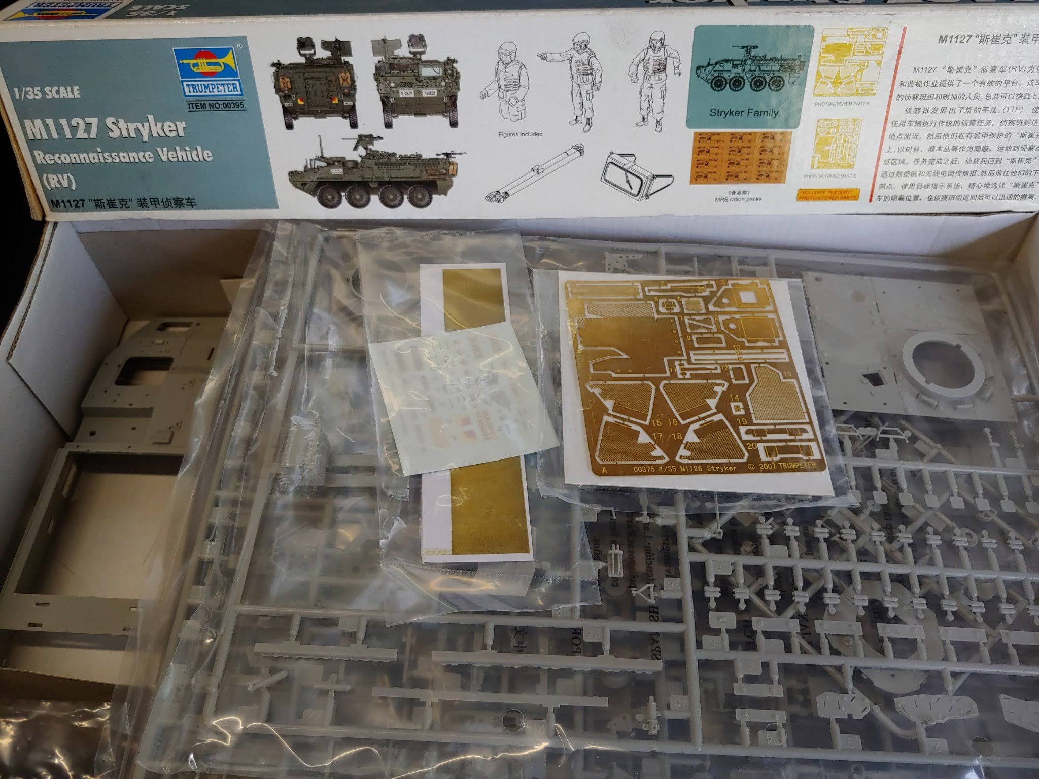 1/35 M1127 Stryker Reconnaissance Vehicle J721