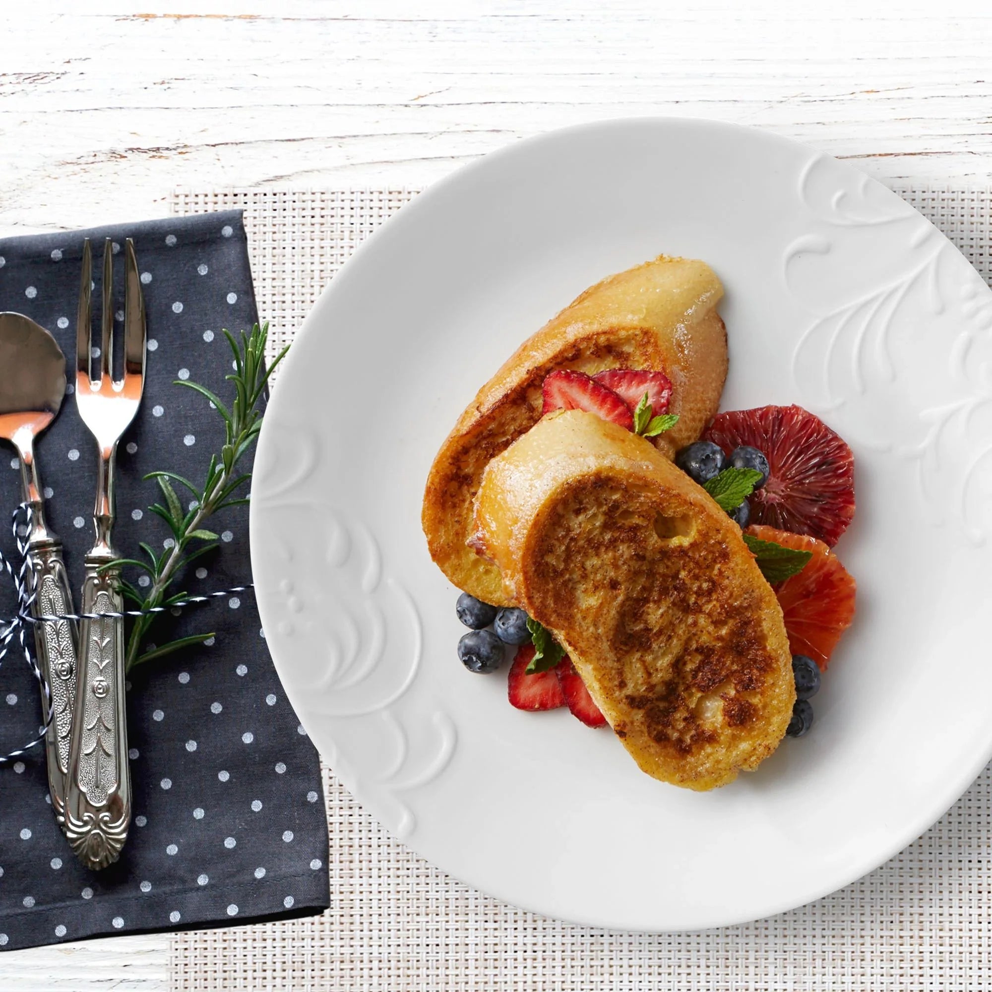 Embossed Salad Plate U164