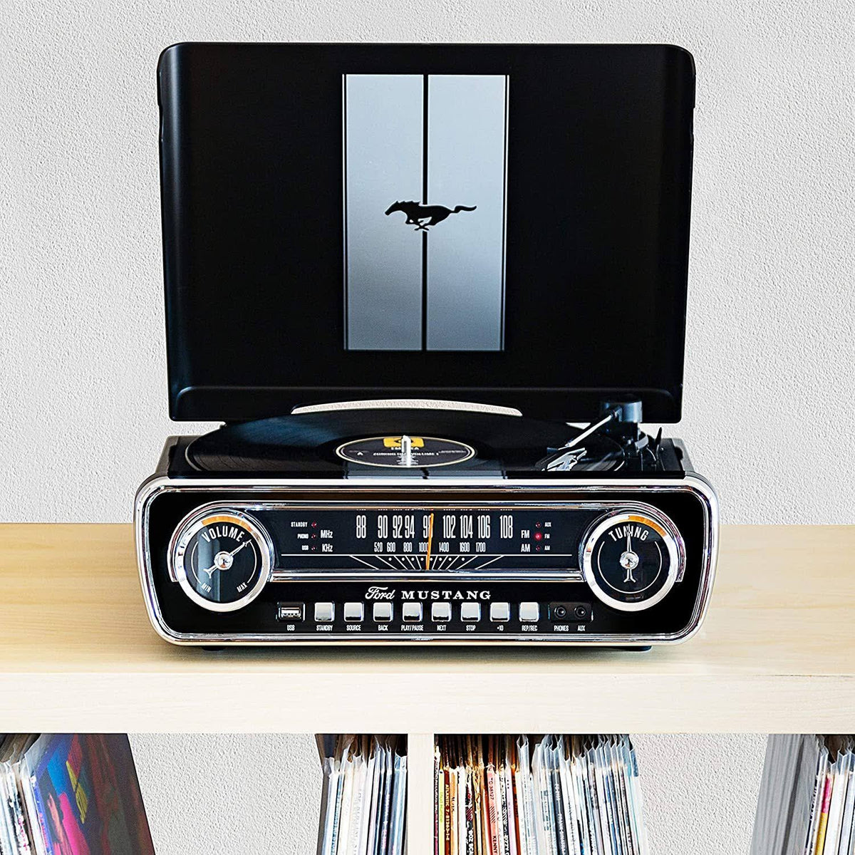 Black 4-in-1 Classic Music Center O8203