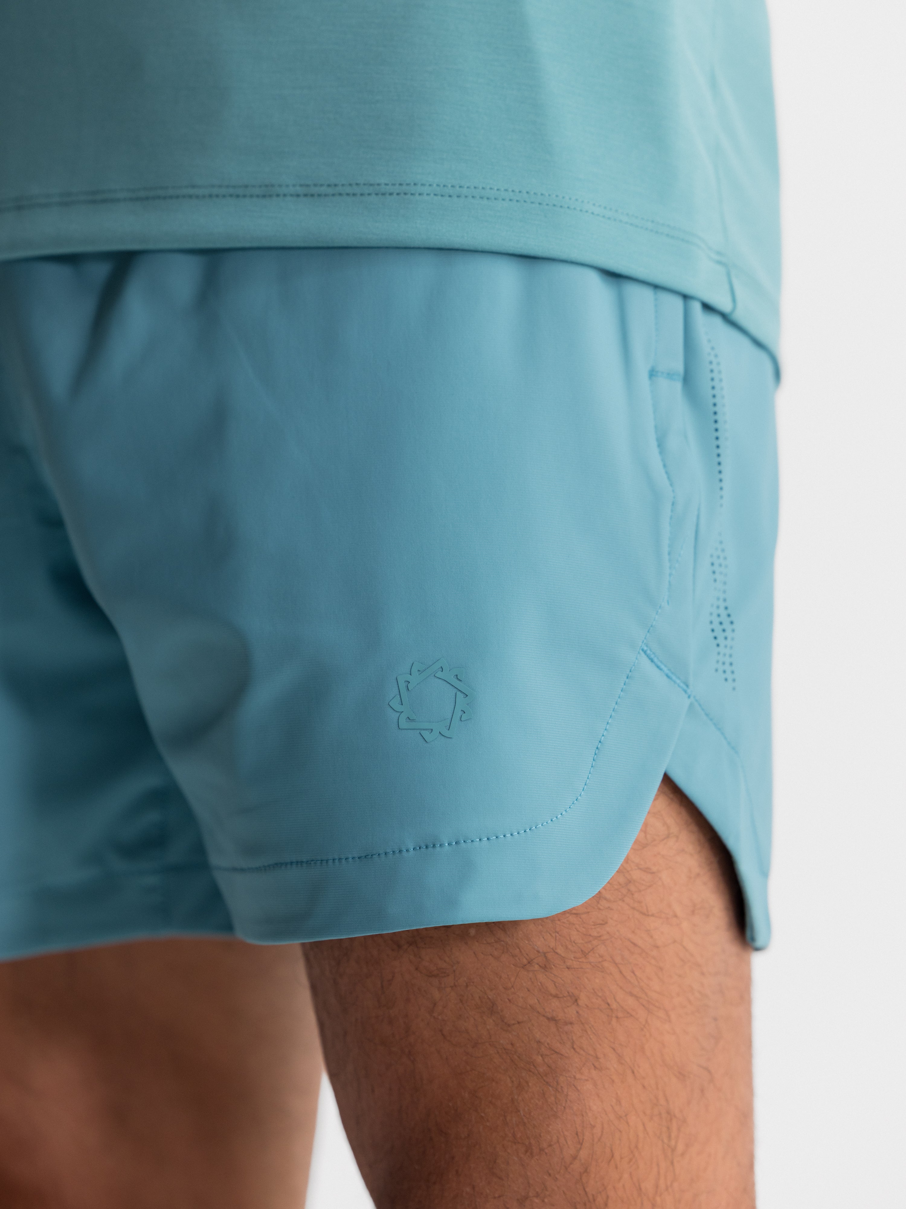 Core Hybrid Shorts 5" Inseam