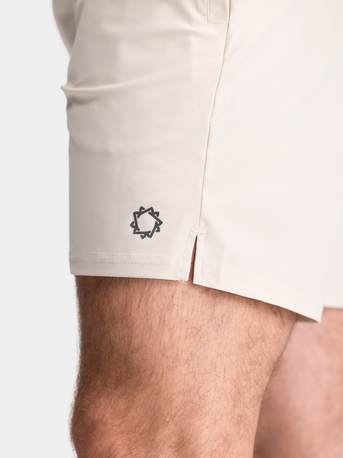 Everyday Essential Short 6.5"