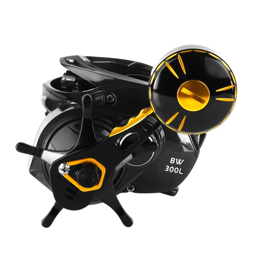 Baitcasting Reel 6+1BB with Carbon Fiber Construction and Magnetic Brake W392260