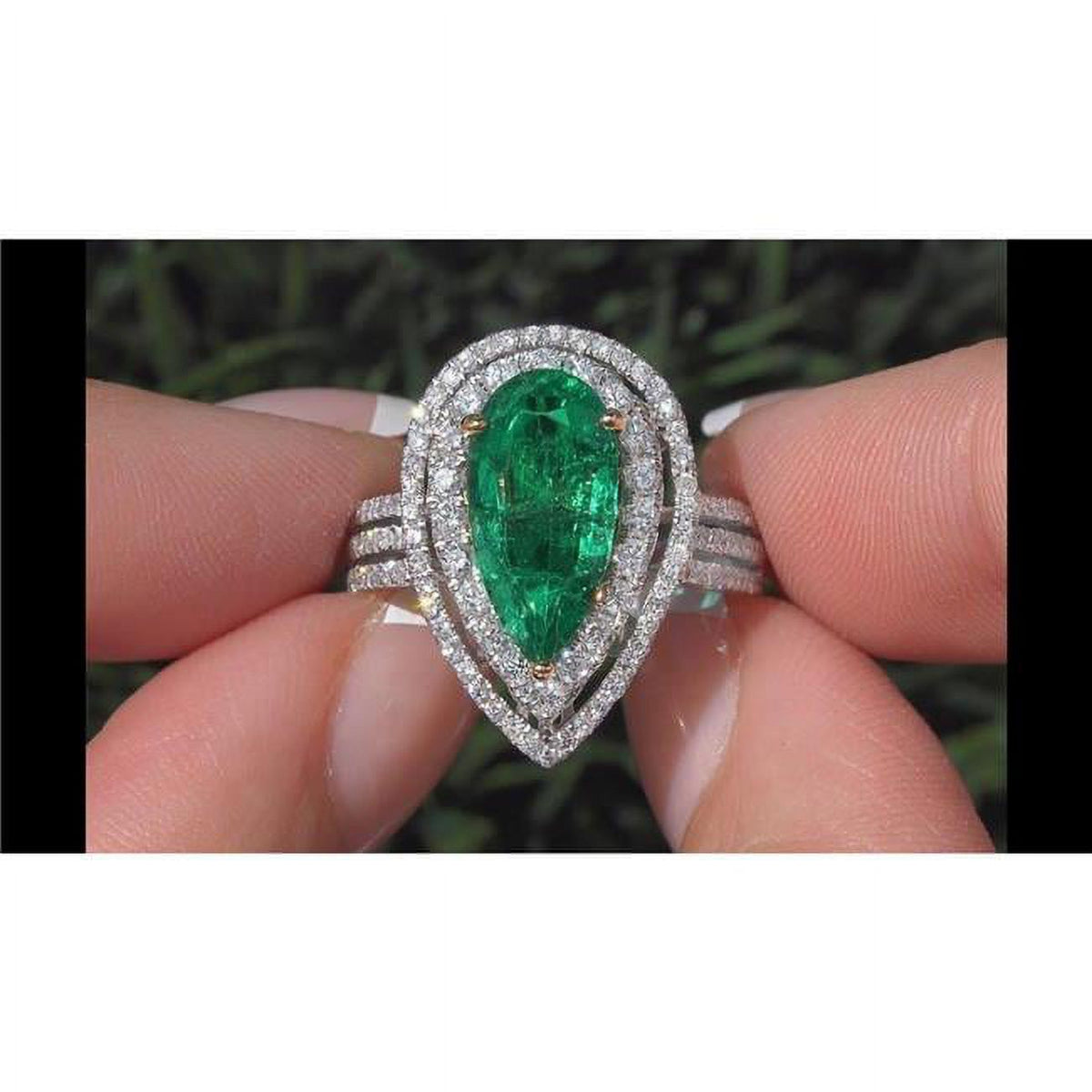 Pear Green Emerald Diamond Ring, 14K White Gold, Size 6.5 C32576