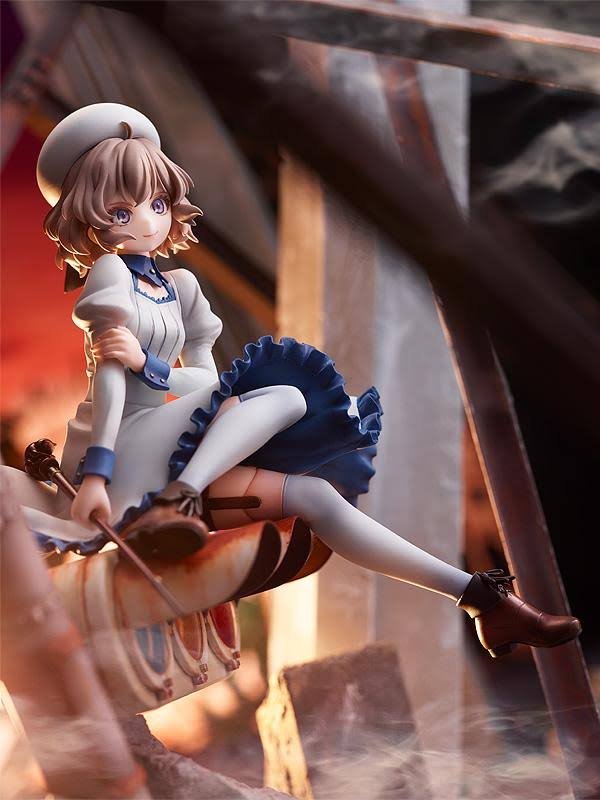1/7 Scale Figure B241062