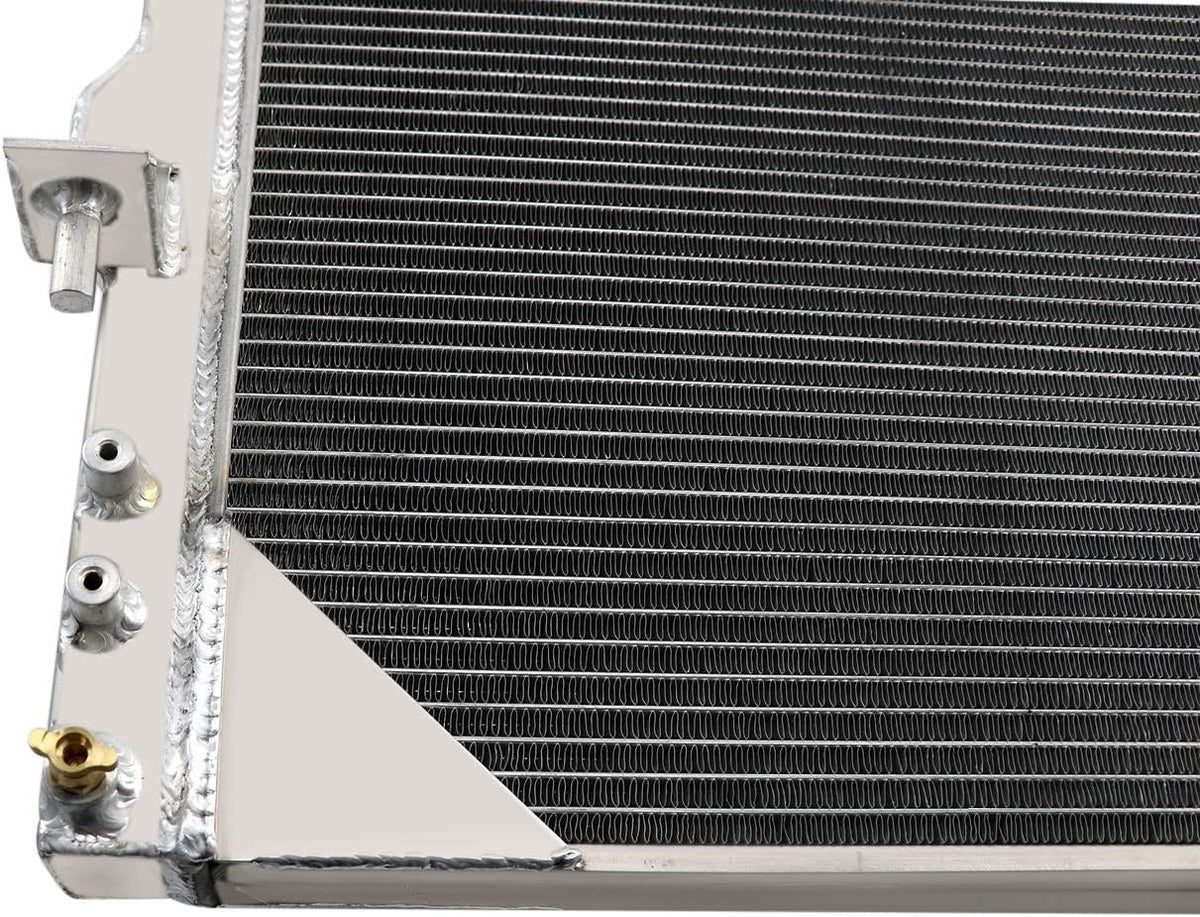 3 Row Aluminum Radiator for Jeep Wrangler JK O8260